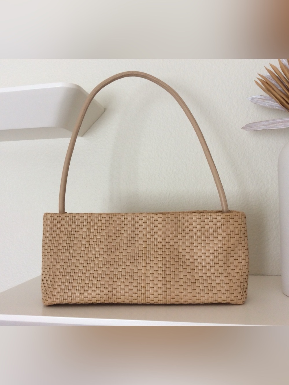 Moda Luxe Lucy - ST Woven Shoulder Bag in Natural - NWOT - Picture 7 of 14